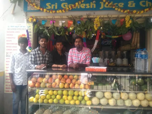 Sri Ganesh Juice & Chats