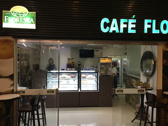 Abelha Rainha - Confeitaria Tradicional