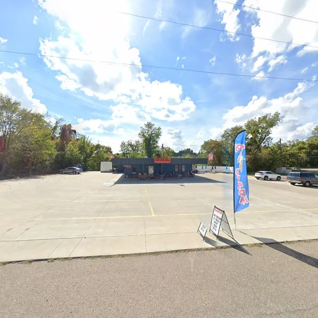 The Crumby Apron-Walker's Ice Cream