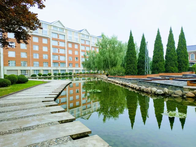 Loong Palace Hotel & Resort