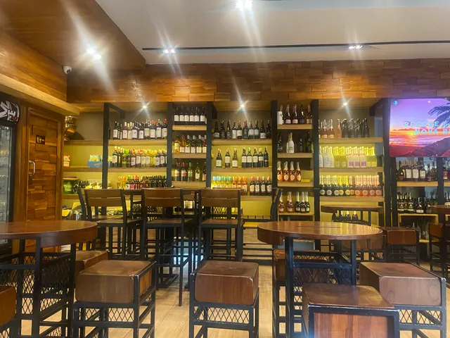 BLOCKHOUSE Bar and Night Club