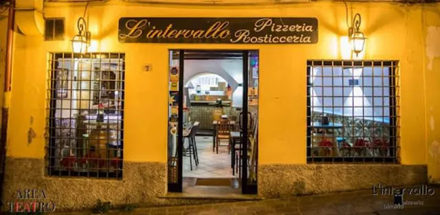 L' Intervallo Pizzeria Rosticceria
