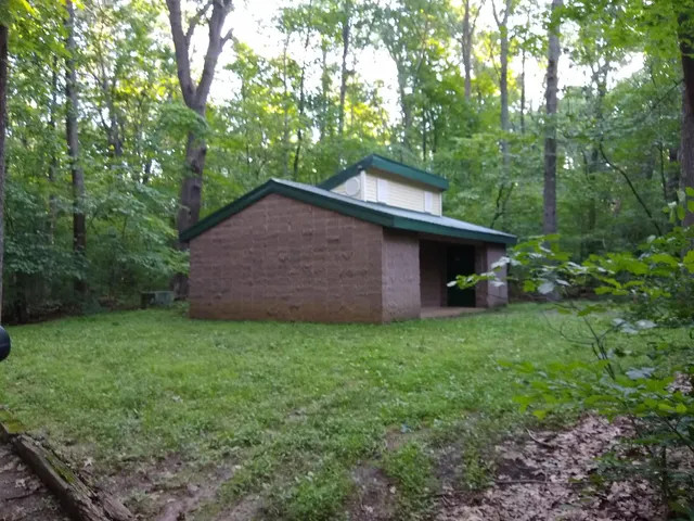 Lake Towhee Camp Grounds