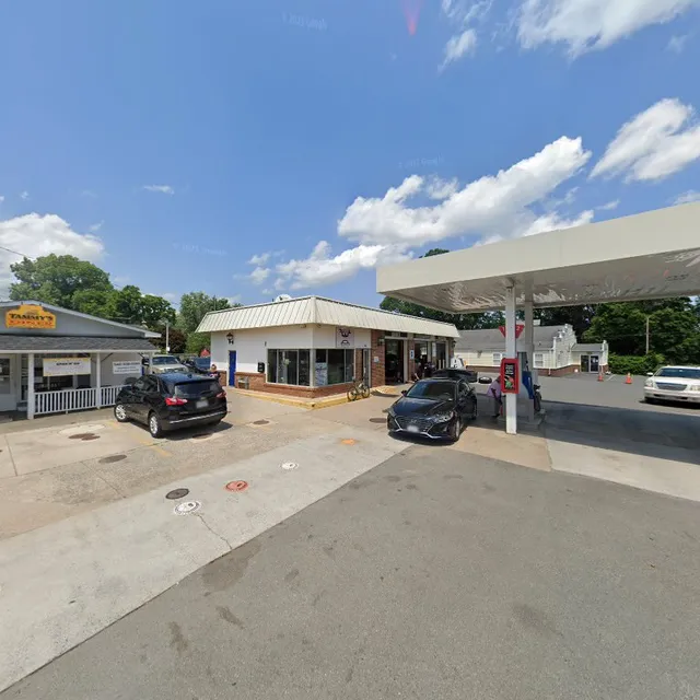 Round Hill Service Center