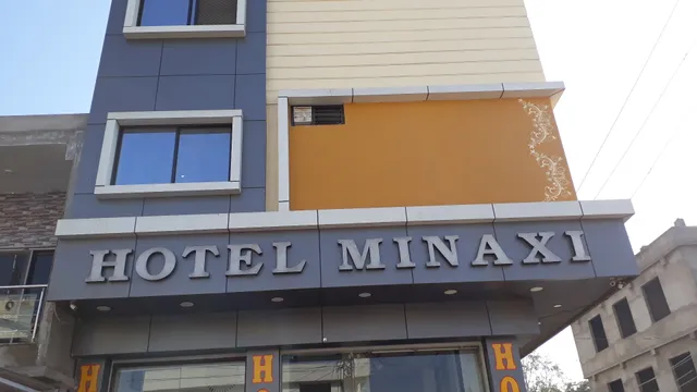 Hotel Minaxi