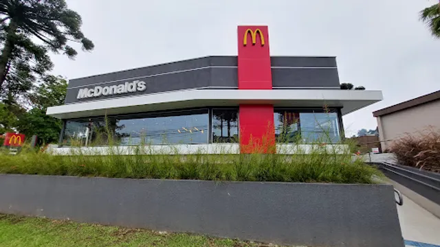 McDonald's Batel Drive