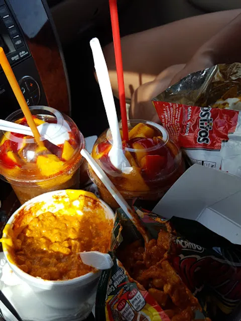 Chile & Lime Refresquerias