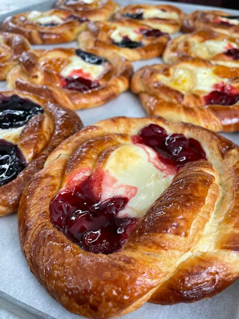 Davis Bread & Desserts