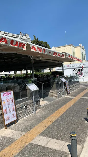 Jasmine Restaurant Cafe