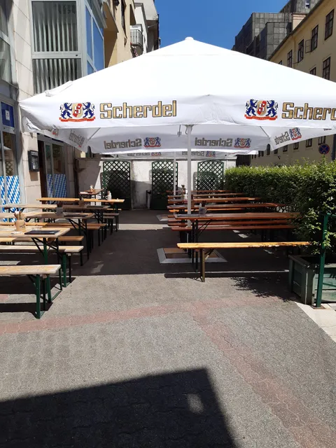 Kolbászda Bajor Étterem és Söröző