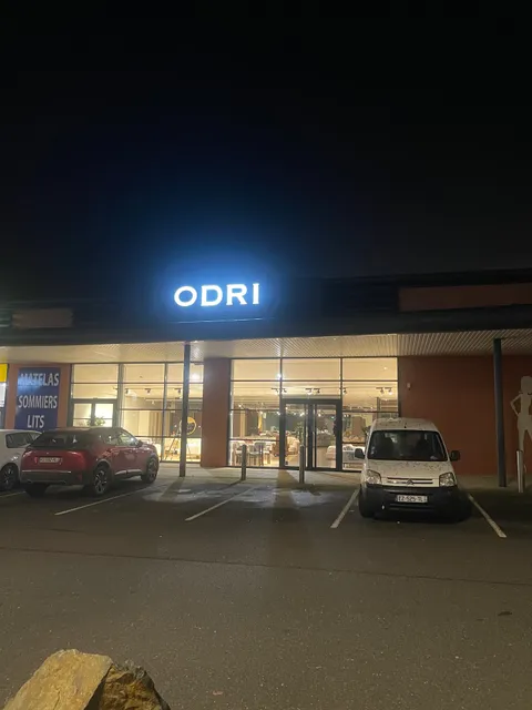 ODRI HOME - Magasin de Meubles Chambray Les Tours : vente canapés salons literie décorations Tours Sud