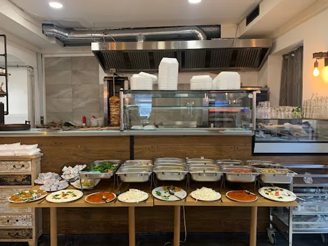 مطعم أبو نورا