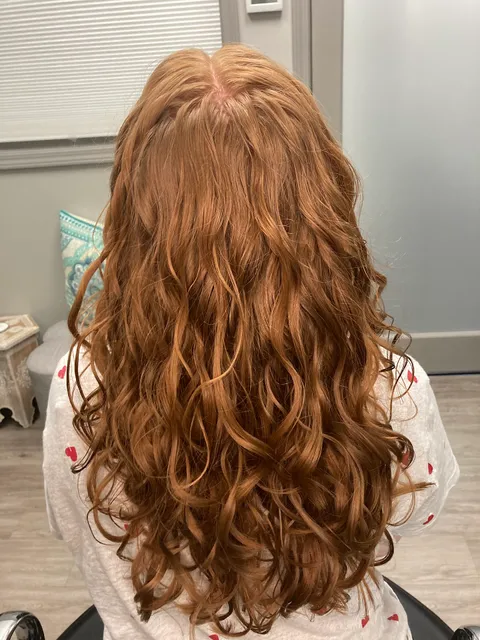 Curl Etiquette Salon Suite