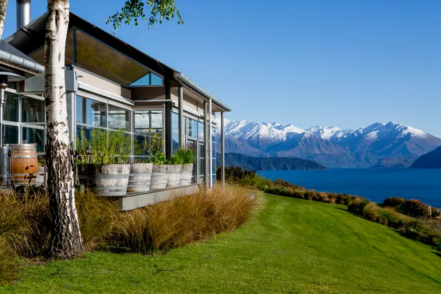 Whare Kea Lodge & Chalet - Wanaka