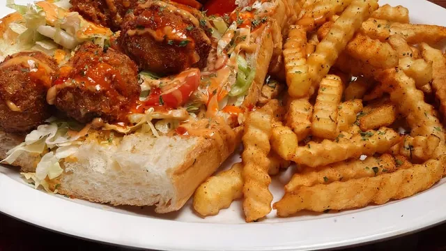 Peewees Crabcakes Of Harvey