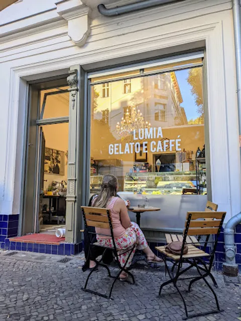 Lumia Gelato e Caffé