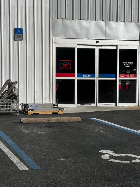 DIY Home Center Outlet