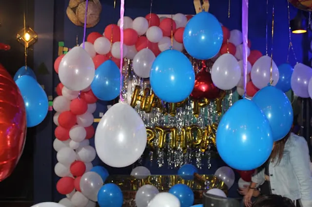 Love Bite Restaurant & Cafe