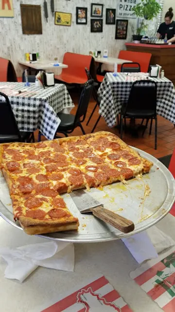 Lorenzo's Pizzeria & Restaurant