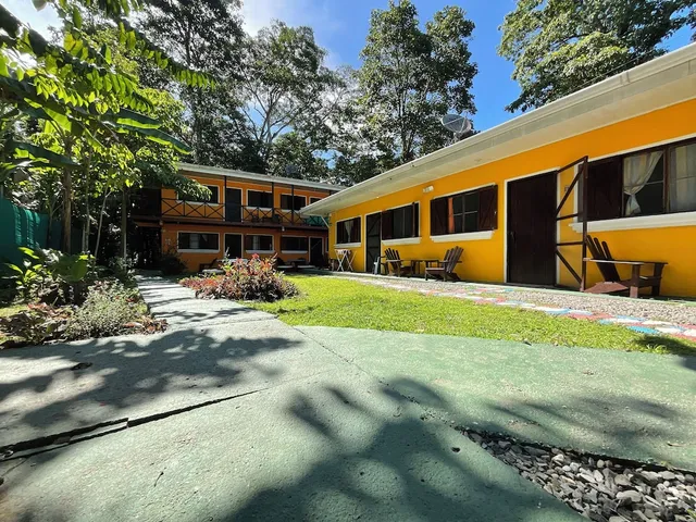 Las Casitas de Playa Negra