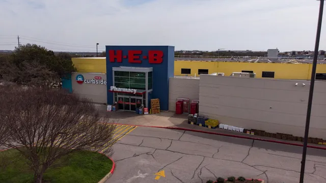 H-E-B