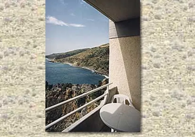 Akropolis Guest House