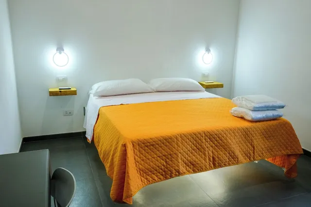 Allegro Hotels, Naples