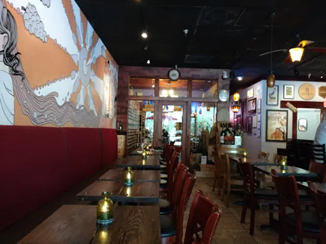 Cepas Tapas & Wine Bar