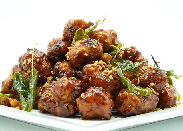 Red Lotus Thai Express