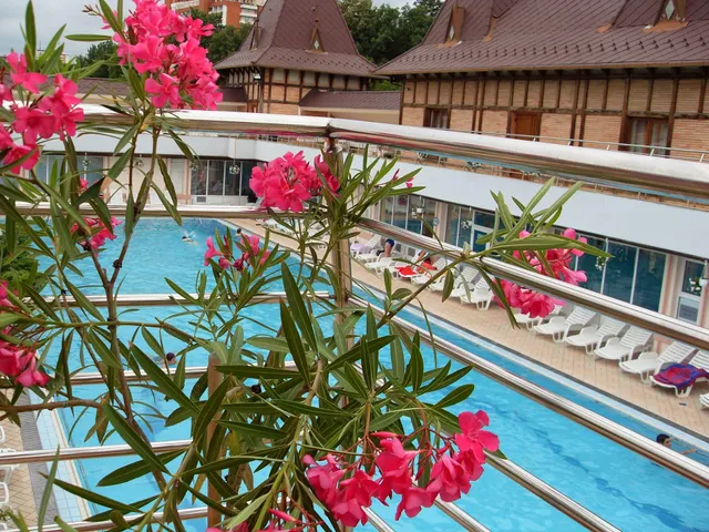 Pension Beverly Hills