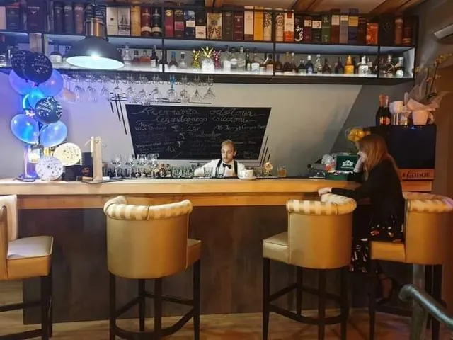 Konwenans - premium bar