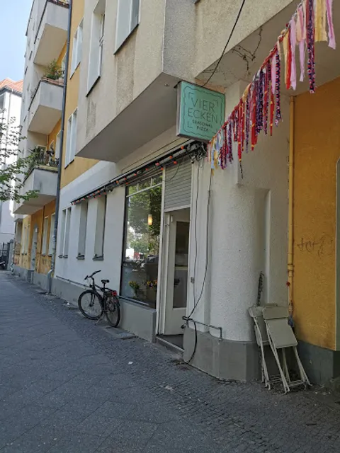 Vier Ecken - Seasonal Pizza