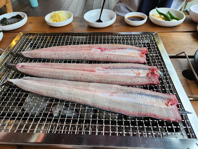 통보장어마을 제부도점