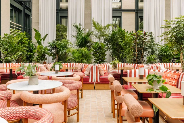 Le Jardin de Verre by Locke