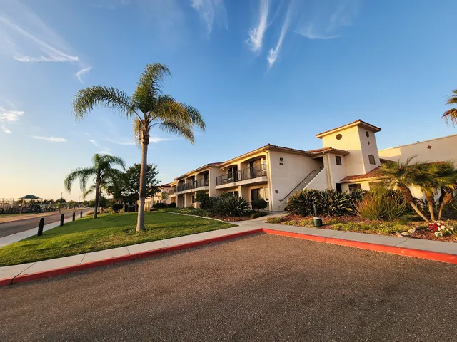 Inns of the Corps Miramar