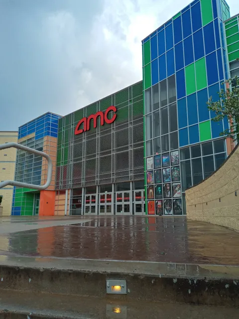 AMC Center Valley 16