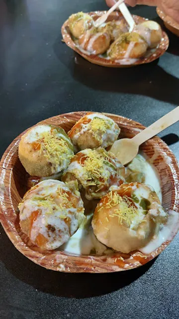 Laxmi Chaat Bhandar