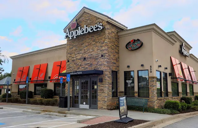 Applebee's Grill + Bar