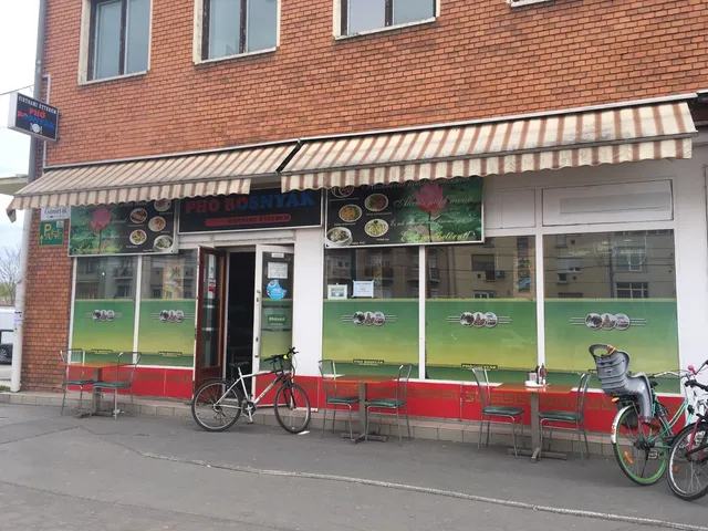 Pho Bosnyák