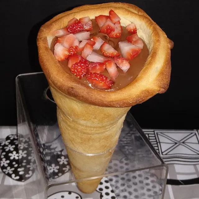 Pizza Cone Lunna's