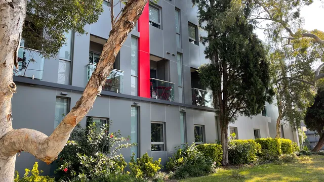 Best Western Plus Camperdown Suites