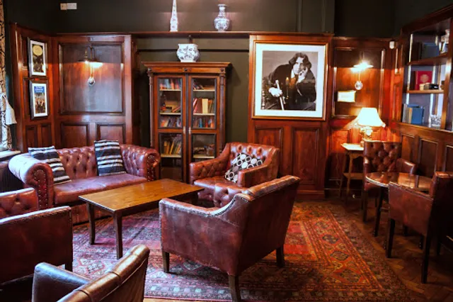 The Thomas A Becket, Worthing