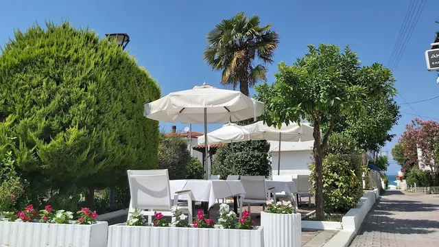 Akrogiali Exclusive Hotel