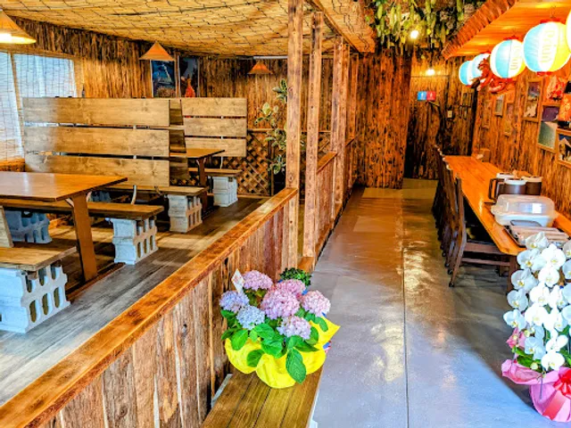 あらかきタコス（沖縄タコス・タコライス専門店）