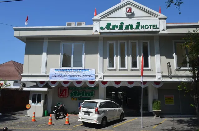 Arini Hotel