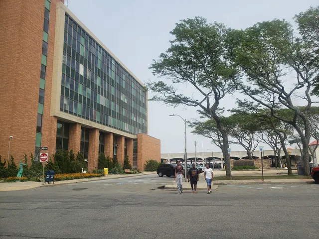 Long Beach City Hall
