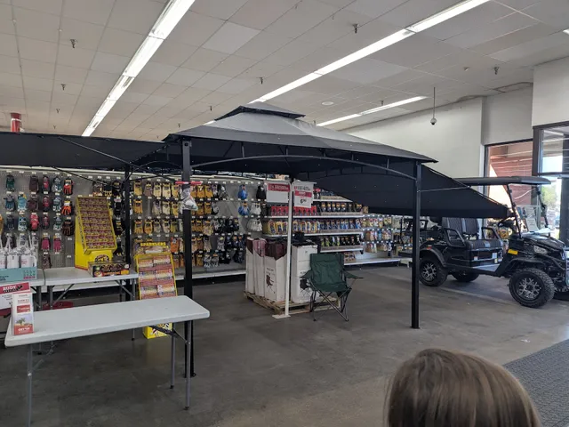 Hamilton Meadows Shopping Center