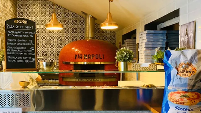 Pizzeria Via Napoli
