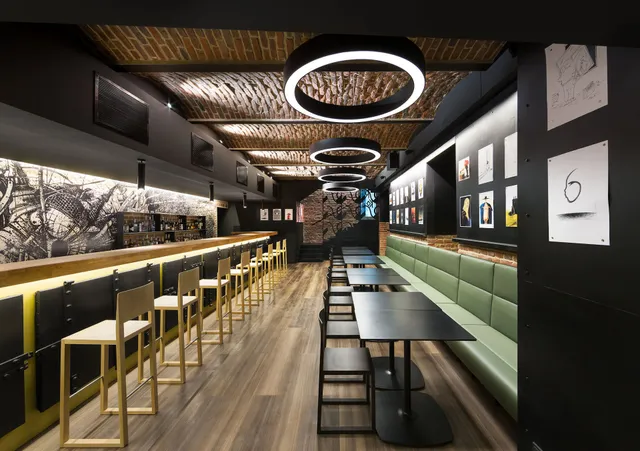 SATIRIKON night. art. bar.