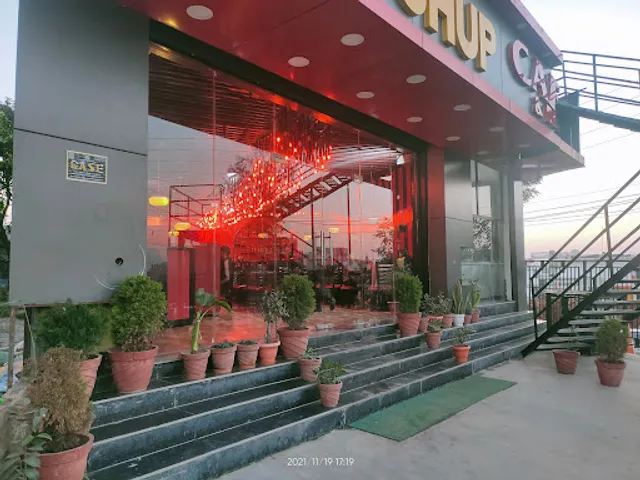 Gup Shup Cafe and Restro